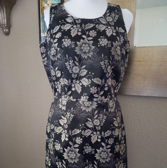 Rampage Y2K Floral Dress - Picture 1 of 9